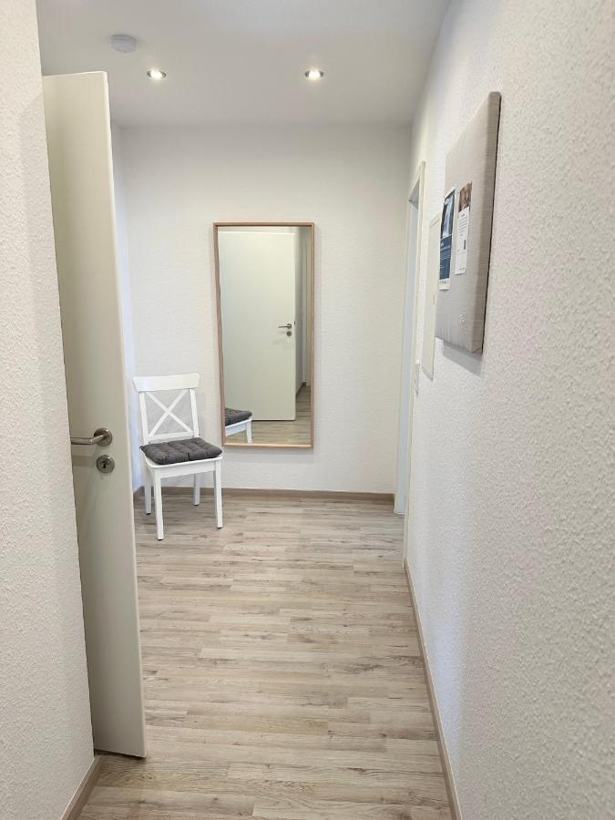 Gemuetliche Neurenovierte Dachgeschosswohnung Erfurt Bagian luar foto
